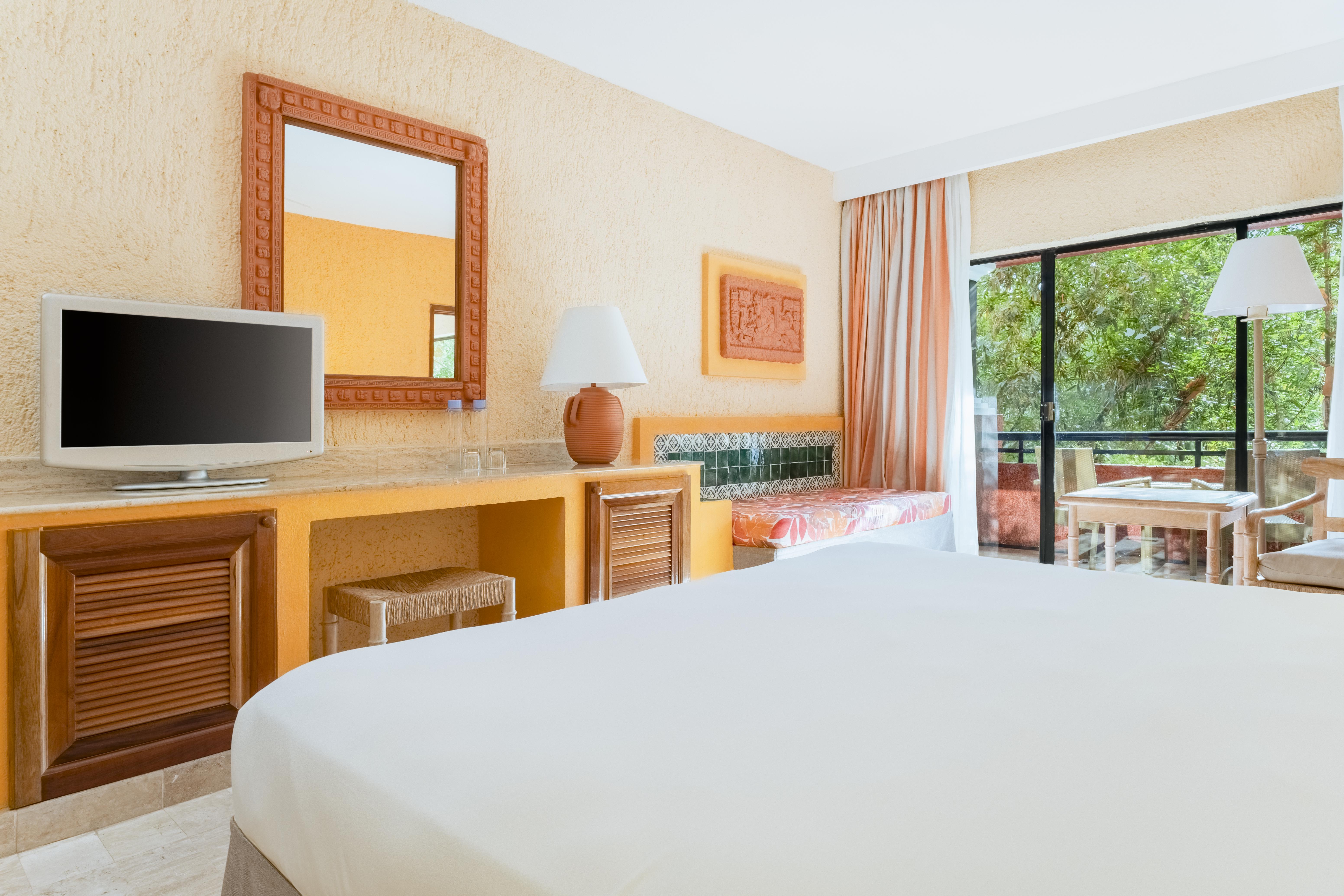 ホテル Iberostar Waves Quetzal プレヤデルカーメン エクステリア 写真