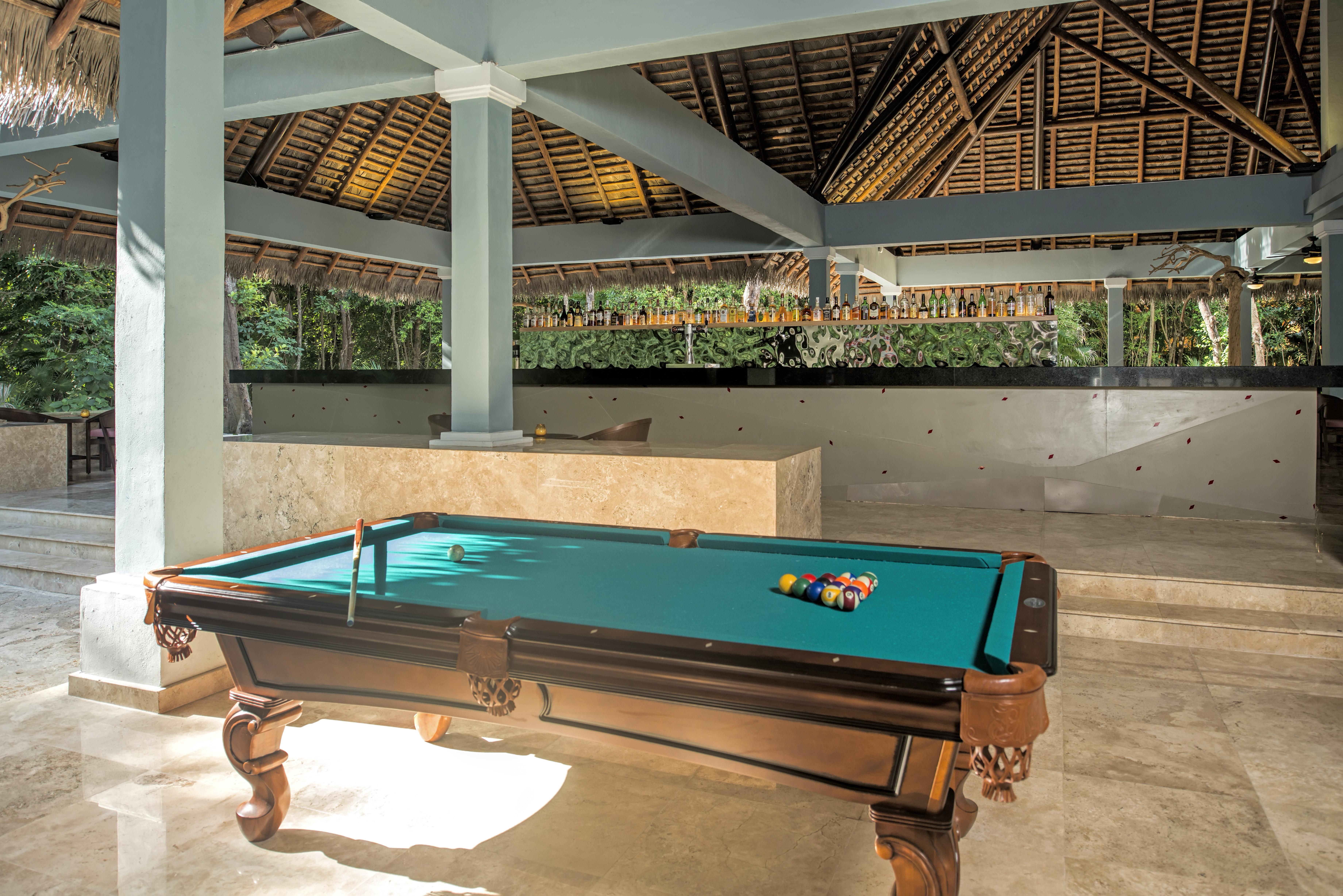 ホテル Iberostar Waves Quetzal プレヤデルカーメン エクステリア 写真