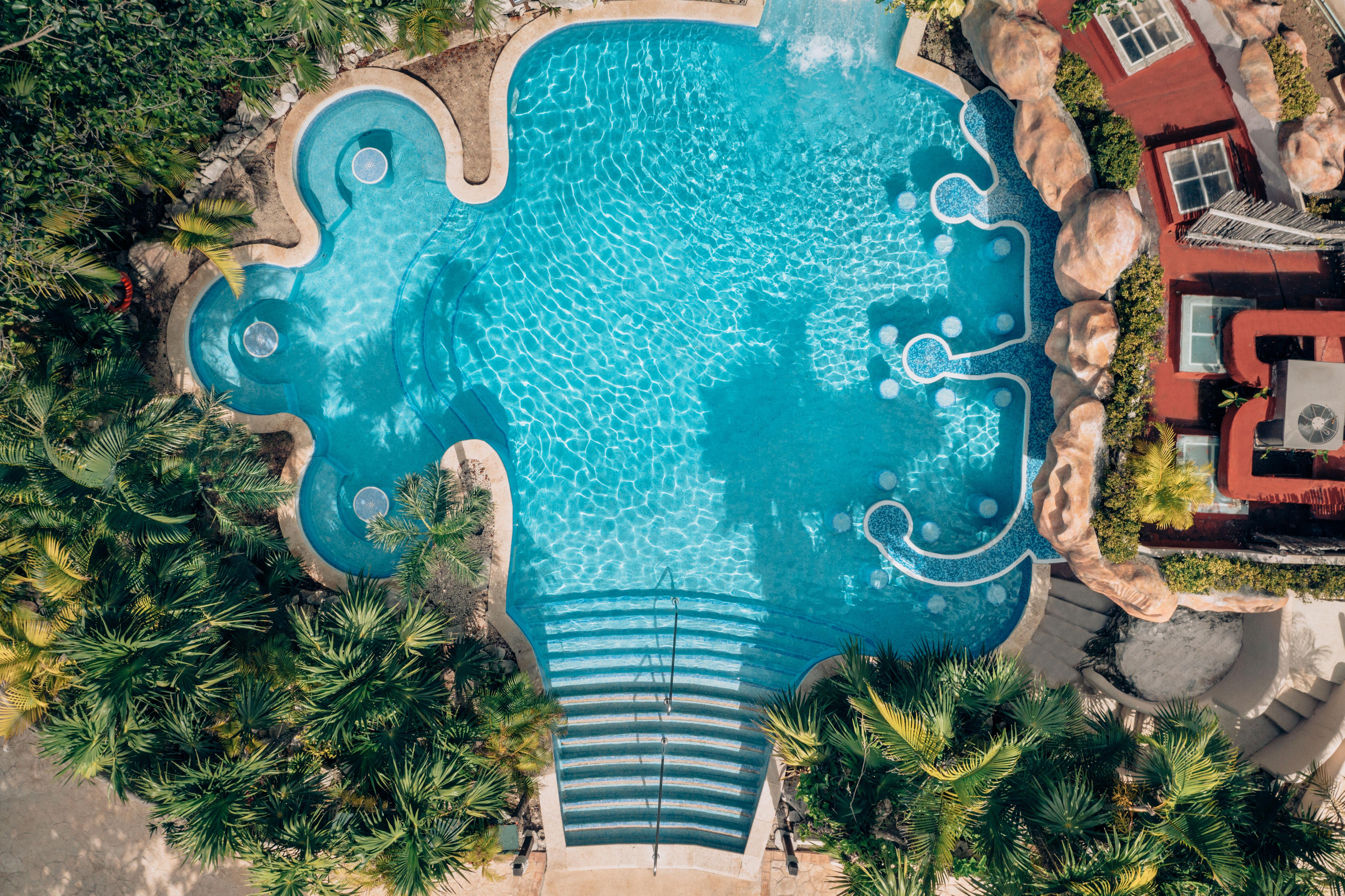 ホテル Iberostar Waves Quetzal プレヤデルカーメン エクステリア 写真