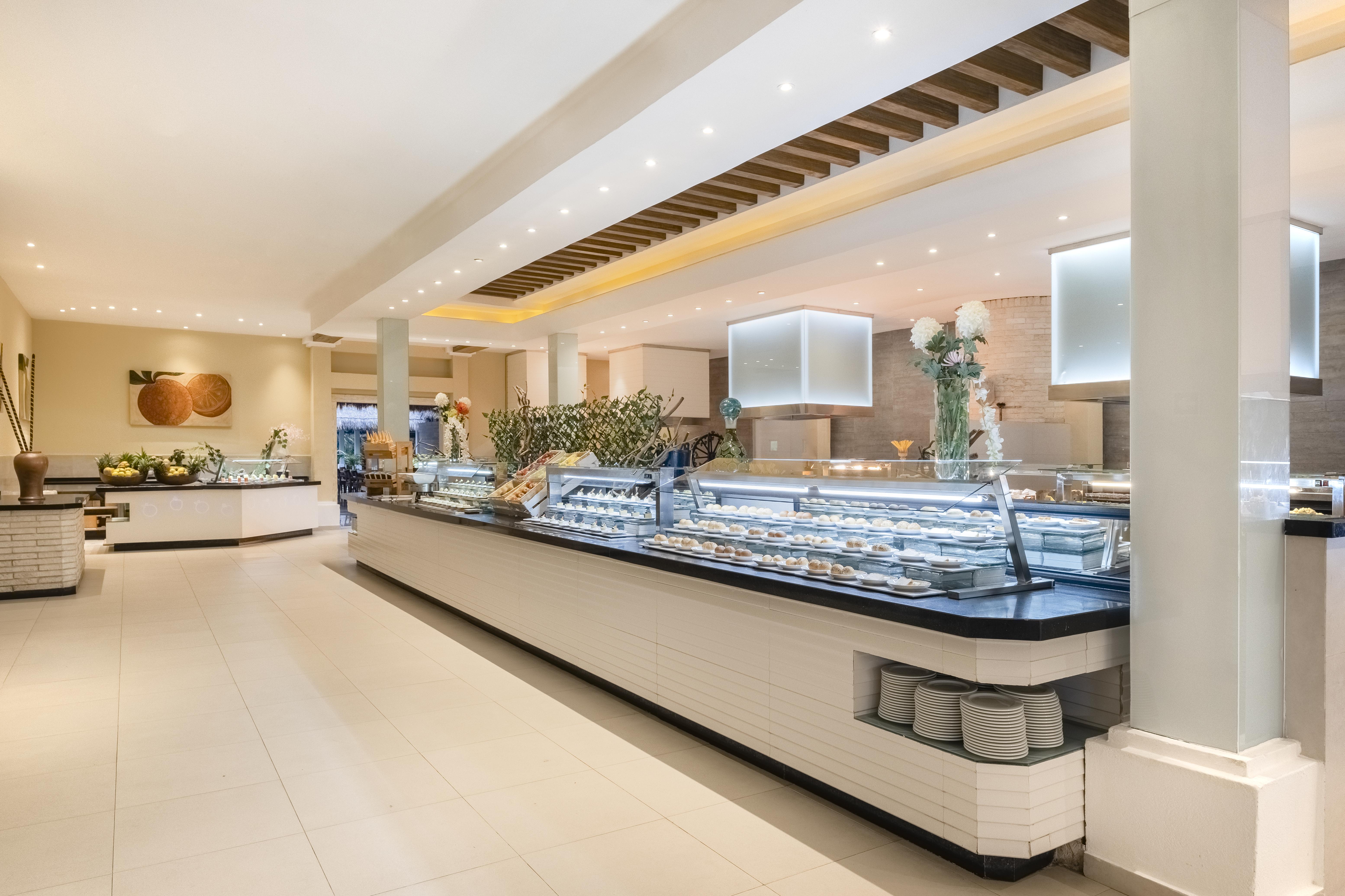 ホテル Iberostar Waves Quetzal プレヤデルカーメン エクステリア 写真