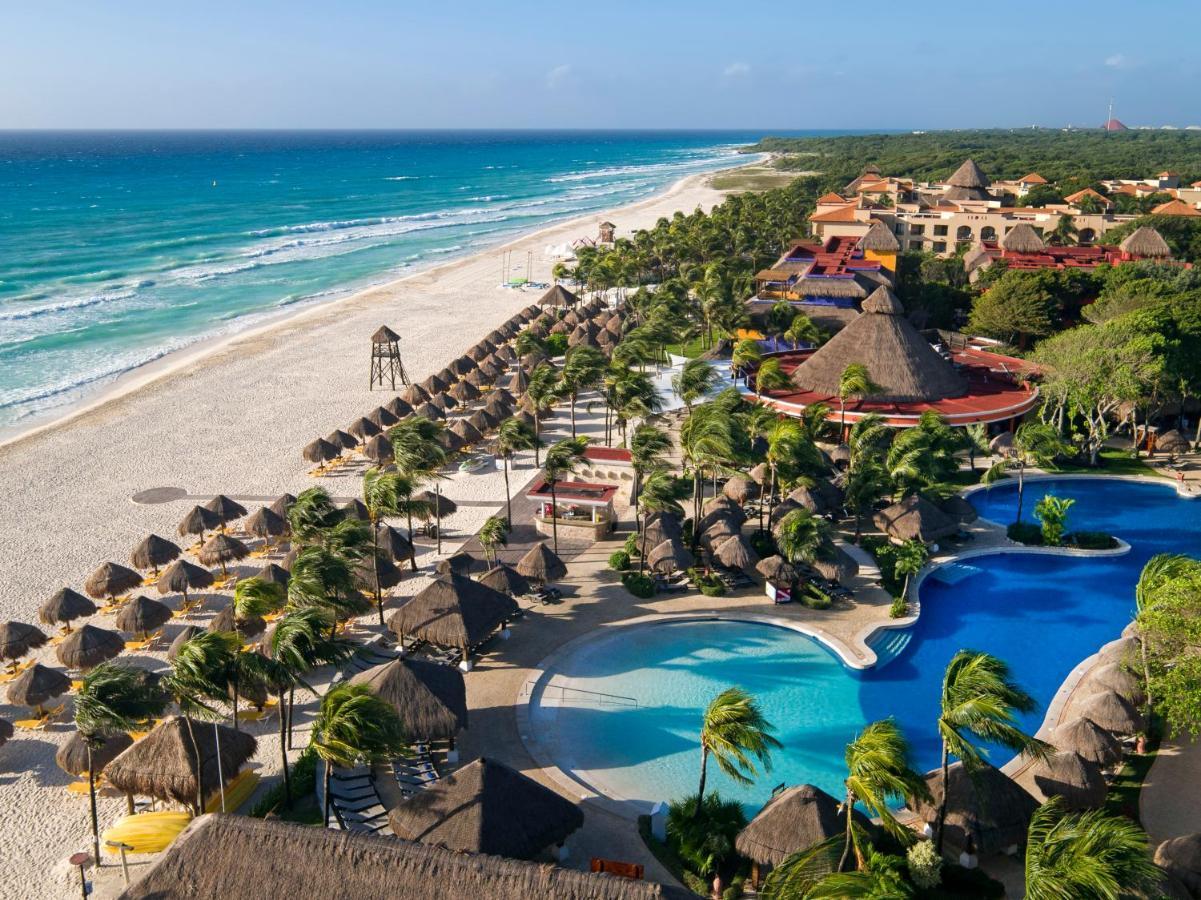 ホテル Iberostar Waves Quetzal プレヤデルカーメン エクステリア 写真